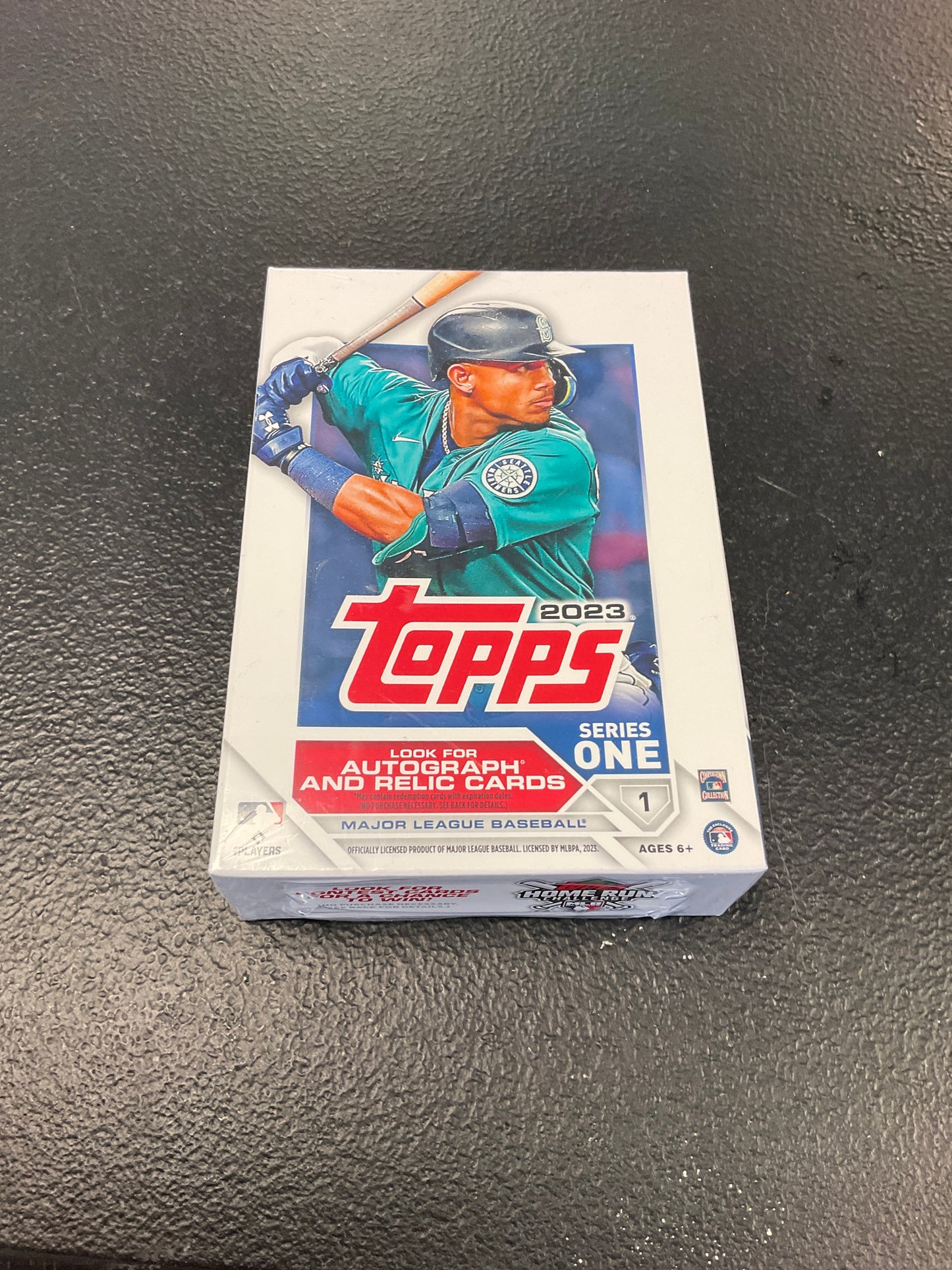 2023 Topps Series 1